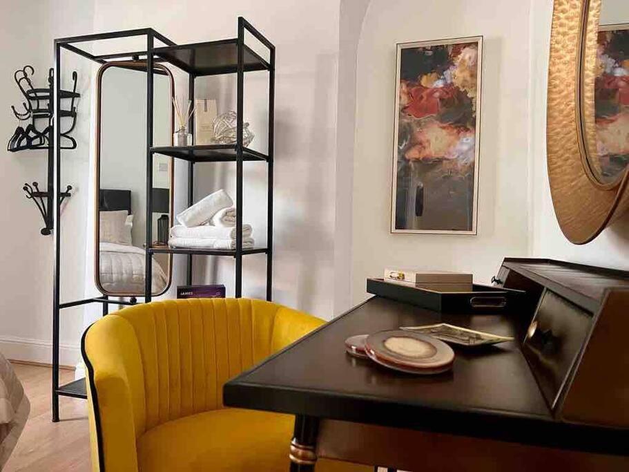 Anfield Home Sleeps 5 Close To Lfc Free Parking ลิเวอร์พูล ภายนอก รูปภาพ